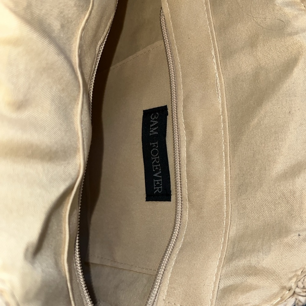 NEW Rattan purse - Picture 4 of 4